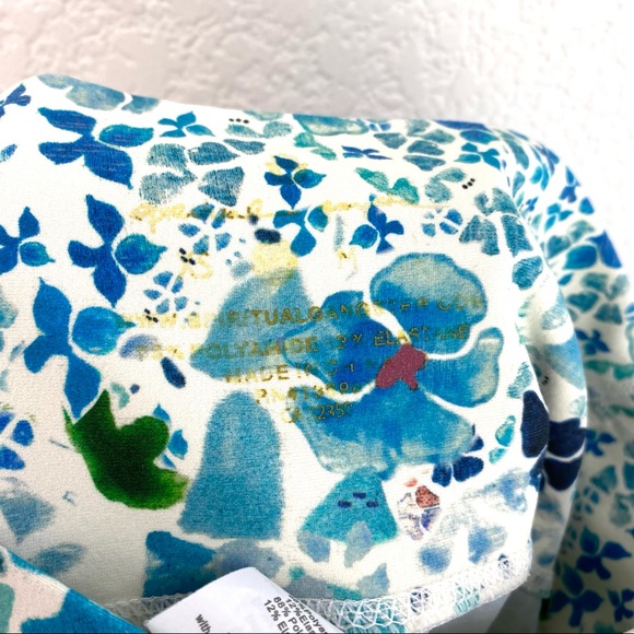 Spiritual Gangster White Floral Printed Leggings - Picture 5 of 6